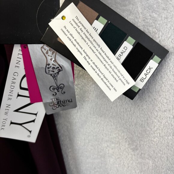 NWT MGNY Madeline Gardner Ruched Off Shoulder Evening Gown Sz 6 Plum Dress $394 - Picture 12 of 16